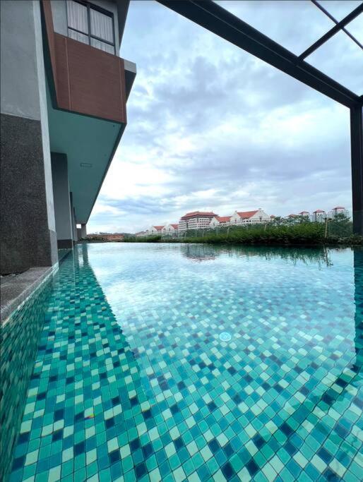 2bed For 4 // Klia Xiamen Apartment