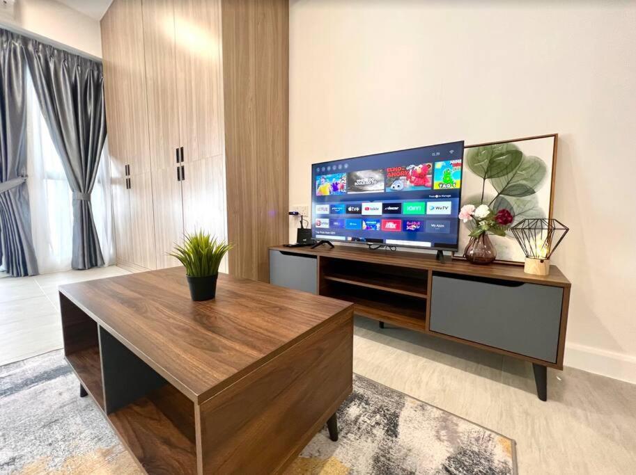 2bed For 4 // Klia Xiamen * Sepang