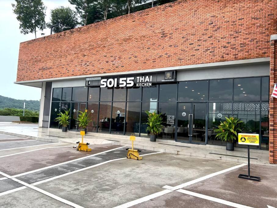 2bed For 4 // Klia Xiamen